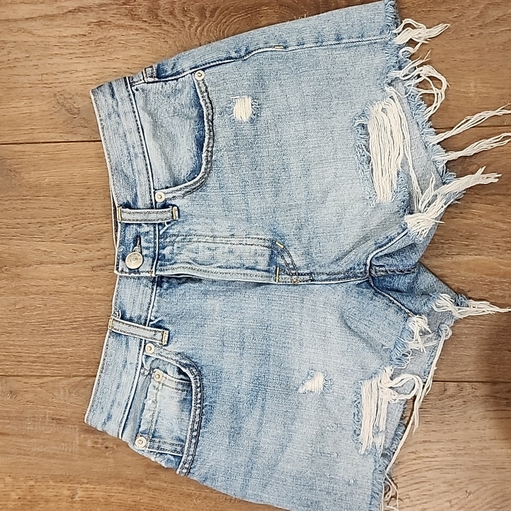 We the Free Shorts Distressed Button Fly Denim Raw Edge Hem Boho Shorts size 25